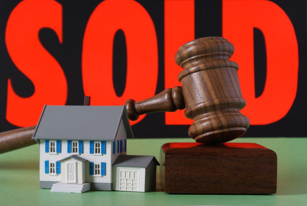 Reckless Spending During Divorce: What Can you Do?